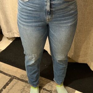 American Eagle Outfitters High Rise Blue Jeans